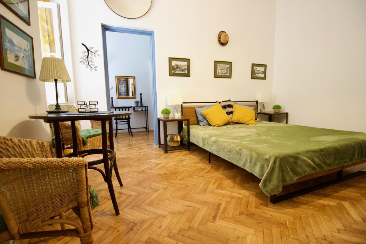 Downtown Lair Apartment Budapest Exterior photo